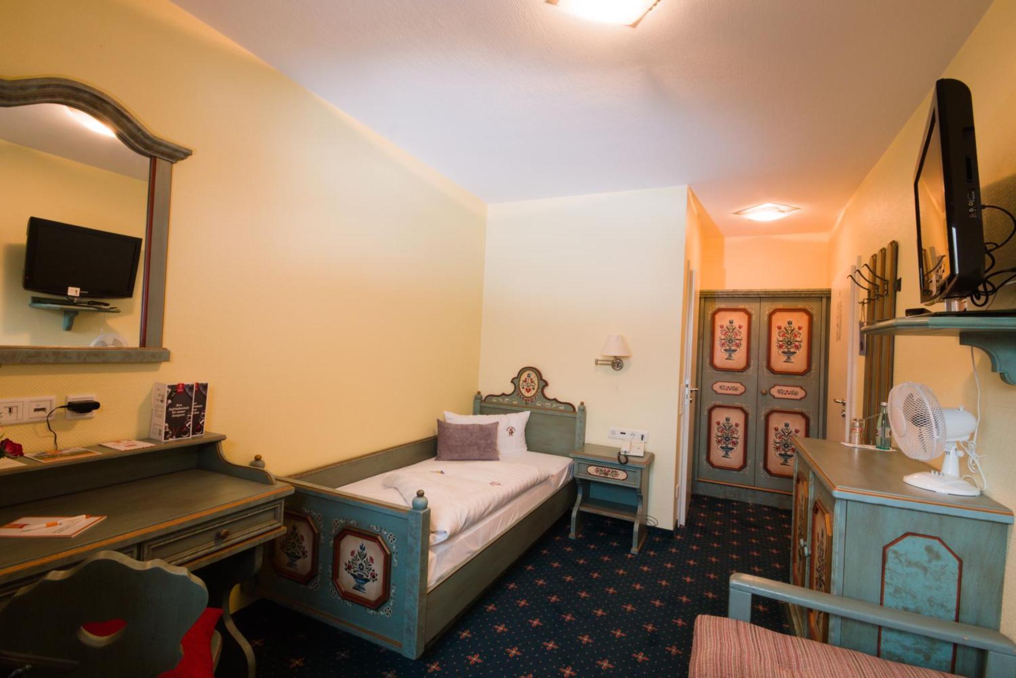Berggasthof Hotel Igelwirt Schnaittach Bilik gambar